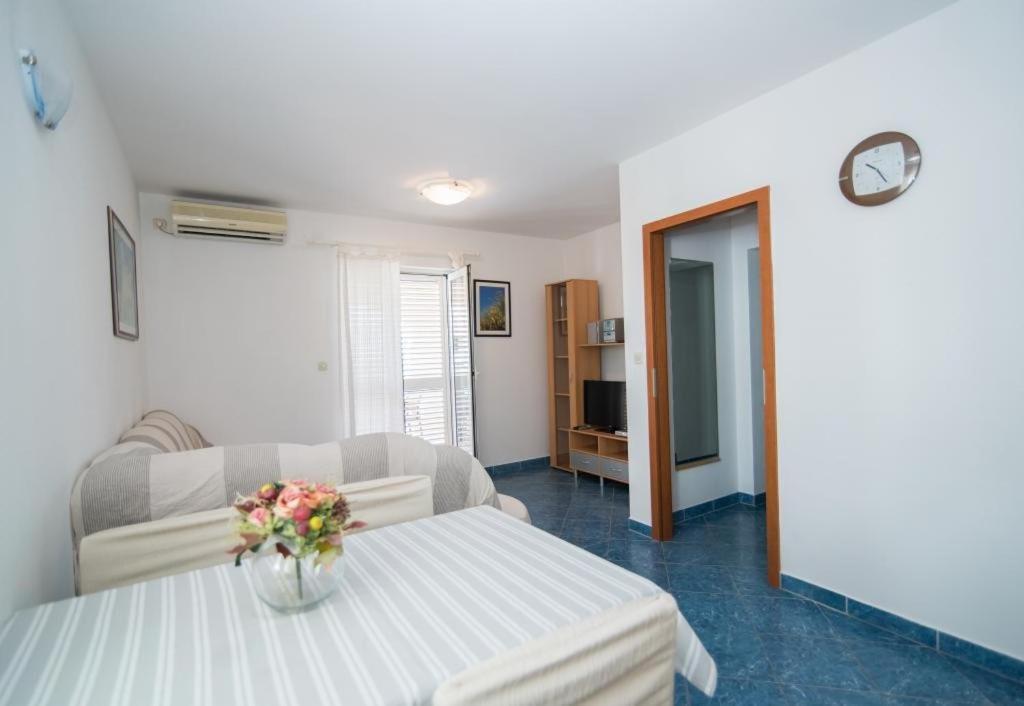 Apartments Batinic スペタル エクステリア 写真