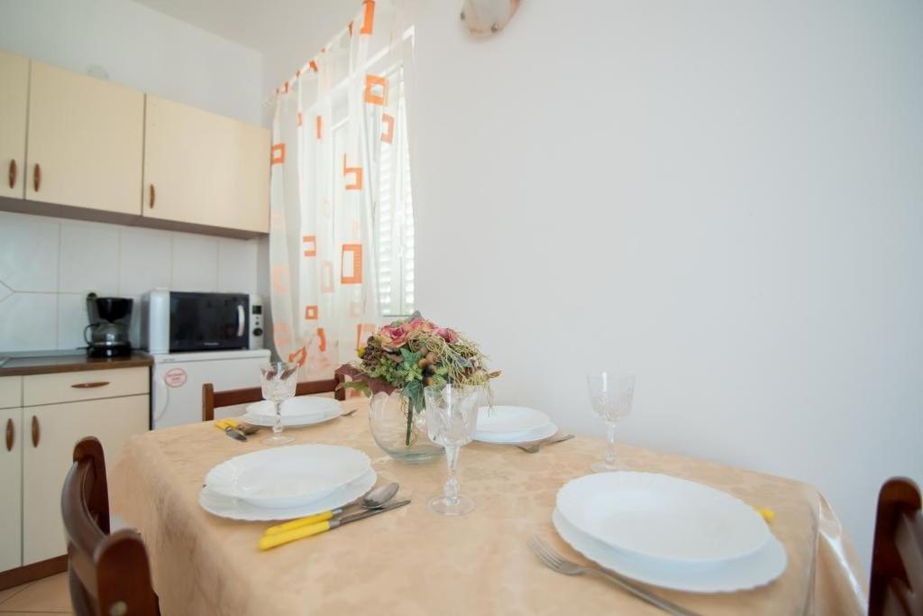 Apartments Batinic スペタル エクステリア 写真