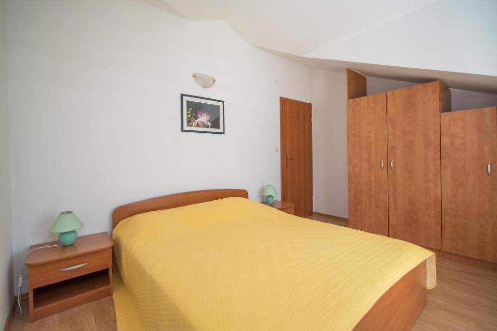 Apartments Batinic スペタル エクステリア 写真
